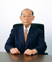 本学園グループ 坂本幸哉学校長