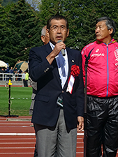 札幌陸上競技協会会長の品川吉博・大会長のあいさつ