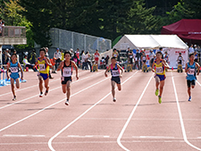 今大会から男子も参加