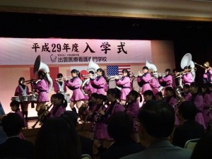 島根県立出雲商業高等学校吹奏楽部によるお祝いの演奏