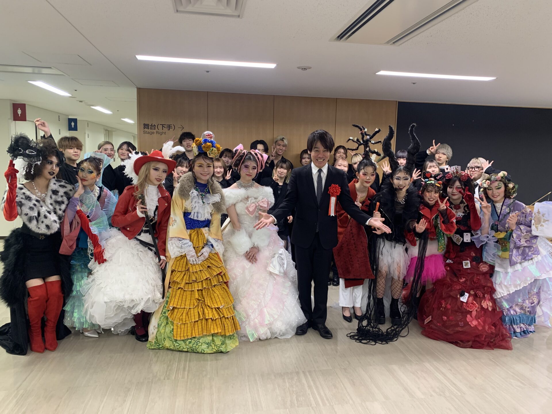 札幌ベル美容】2024年度入学式開催。在校生プロデュースのヘアショーを